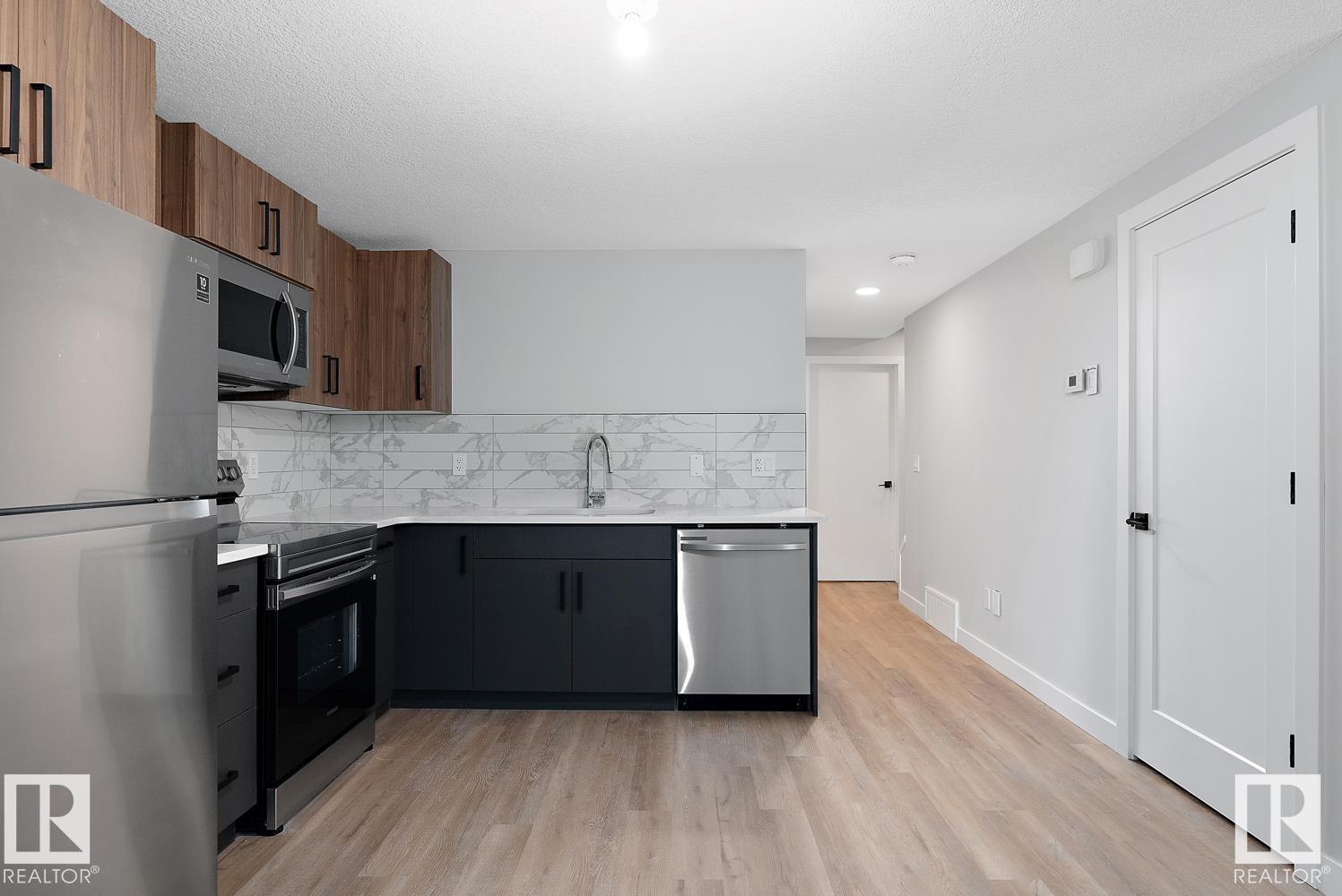 Photo 42 of 10626 81 St Nw, Edmonton AB