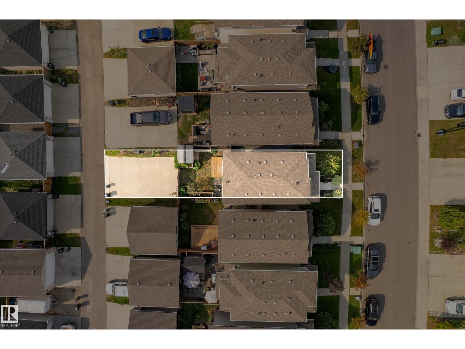 Photo 2 of 2259 Casey Cr Sw, Edmonton AB