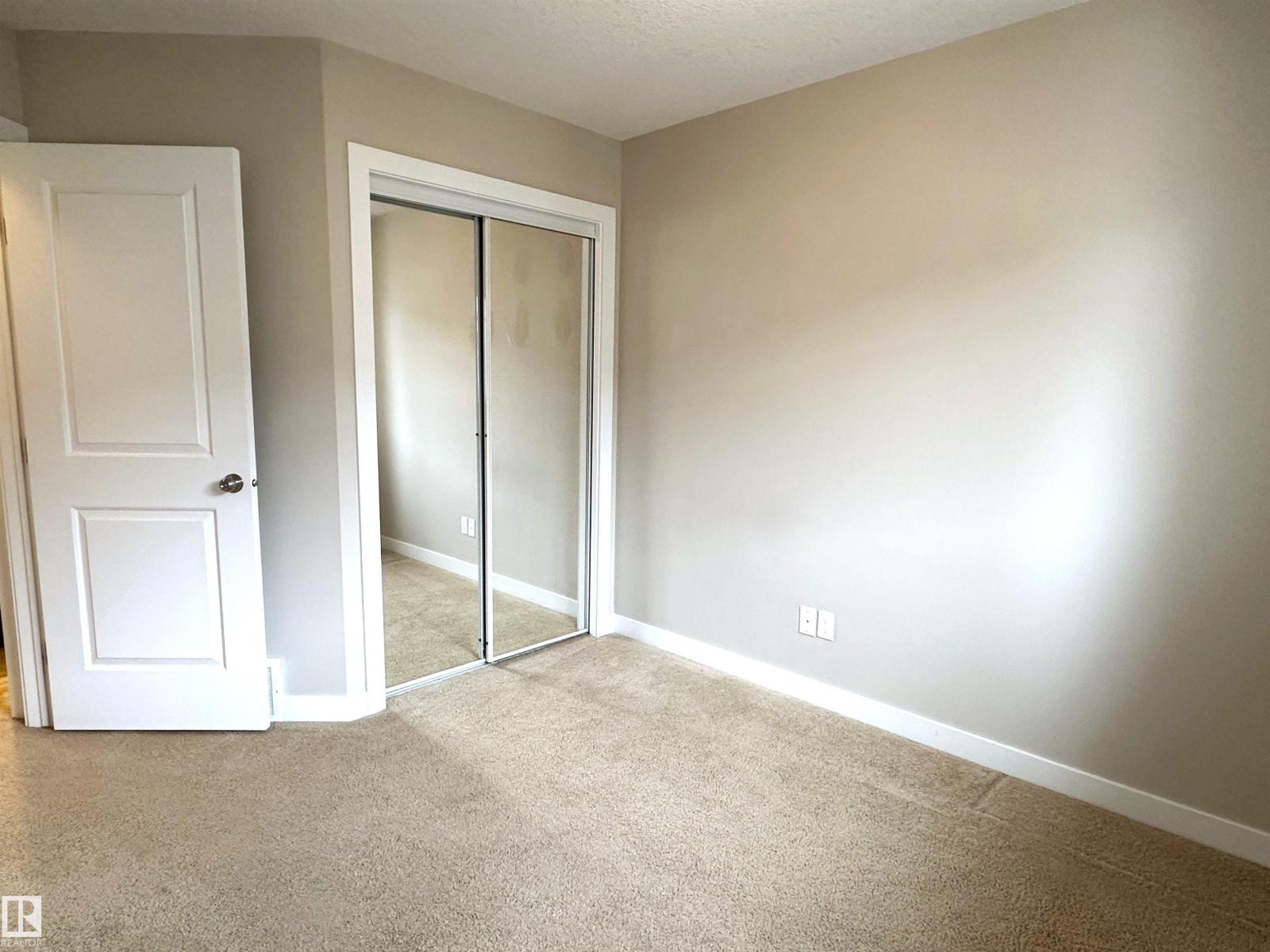 Photo 33 of 47 9535 217 St Nw, Edmonton AB