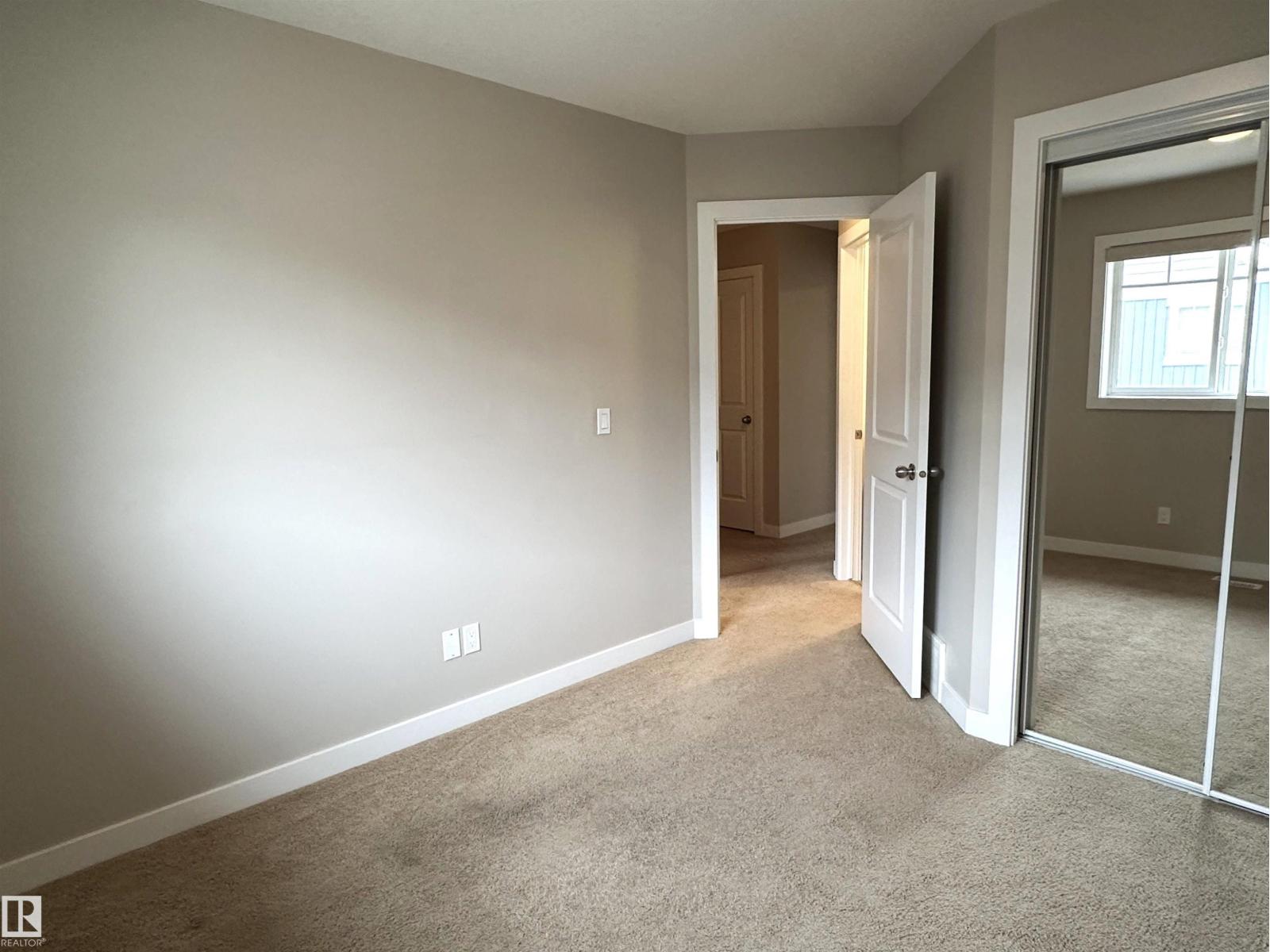 Photo 34 of 47 9535 217 St Nw, Edmonton AB