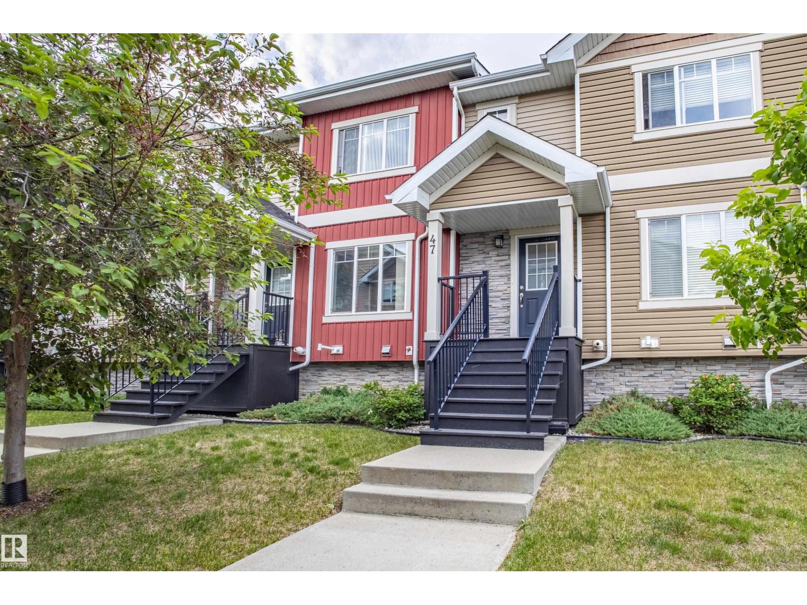 Photo 1 of 47 9535 217 St Nw, Edmonton AB