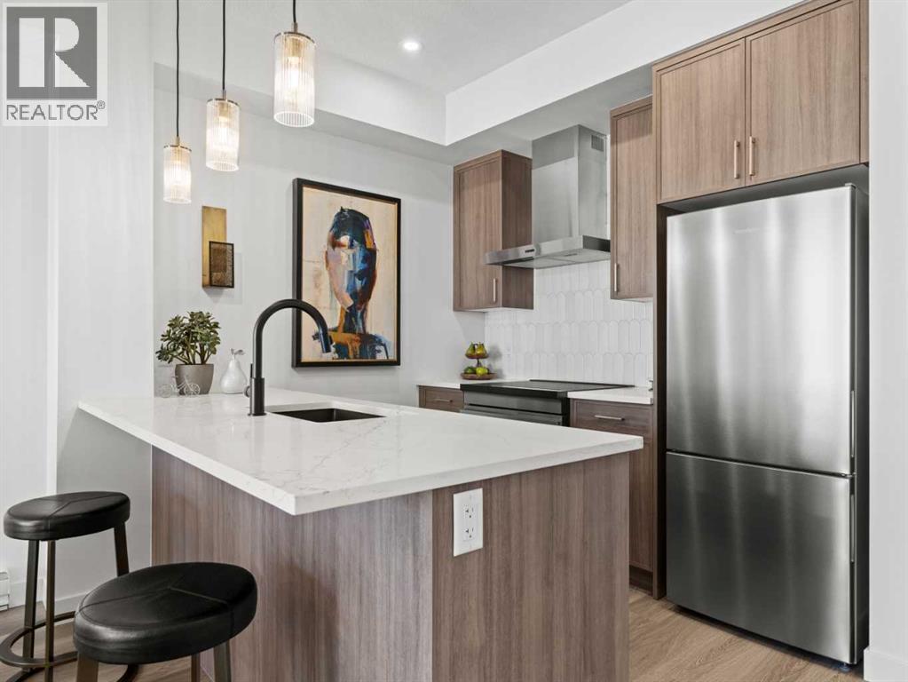 Photo 2 of A 121 2026 81 Street Sw, Calgary AB