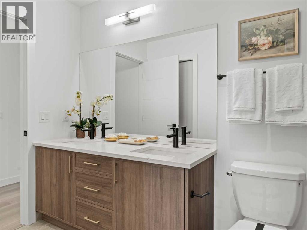 Photo 13 of A 121 2026 81 Street Sw, Calgary AB