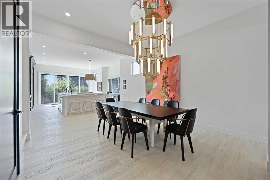 Photo 11 of 435 18 A Street Nw, Calgary AB