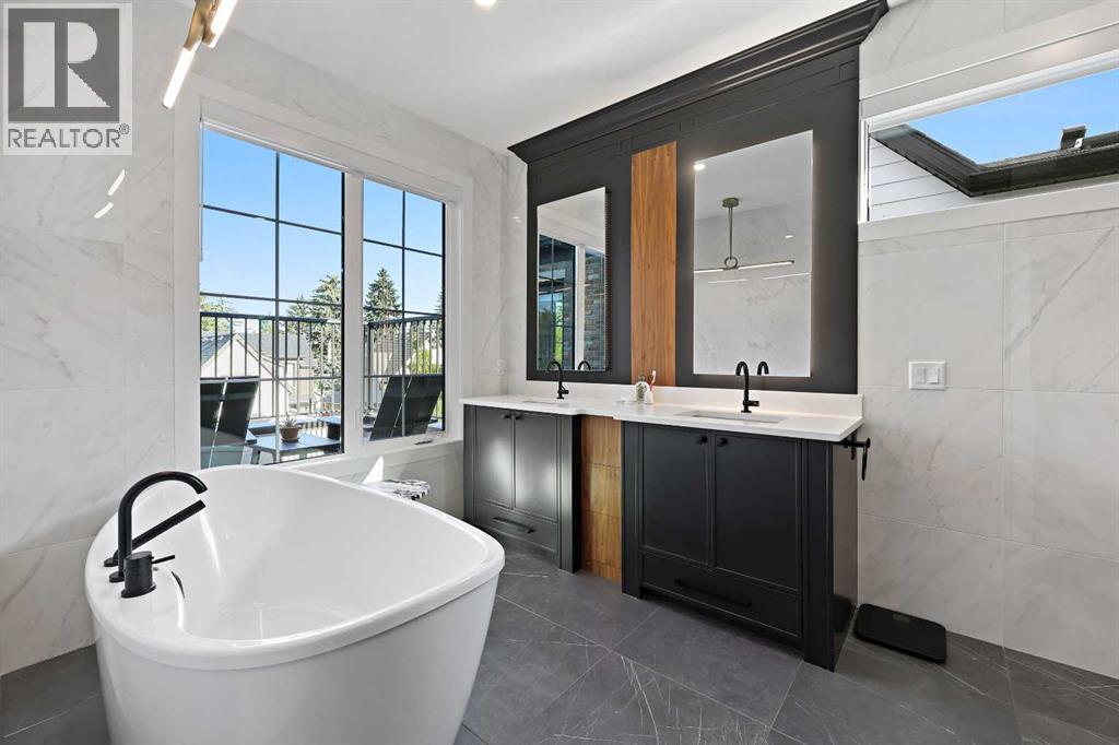 Photo 30 of 435 18 A Street Nw, Calgary AB
