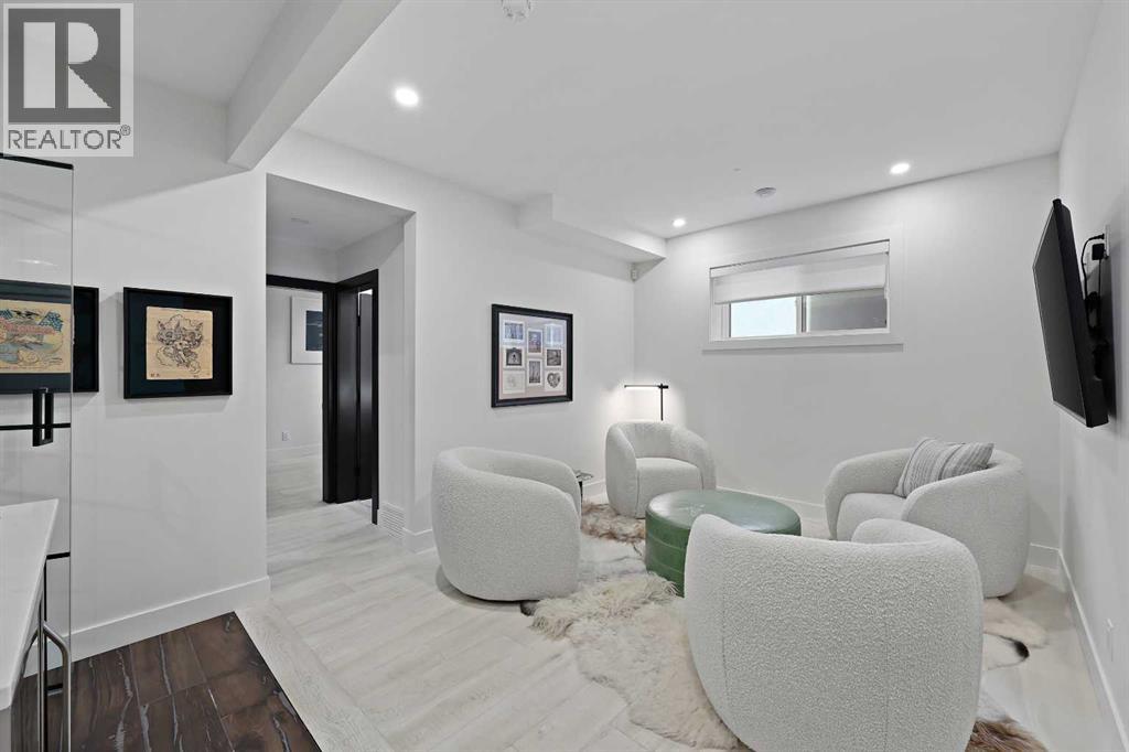 Photo 42 of 435 18 A Street Nw, Calgary AB
