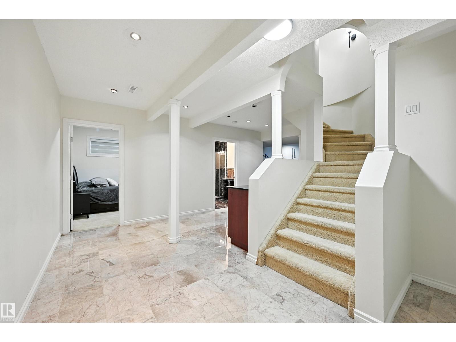 Photo 35 of 2915 Tredger Green Gr Nw, Edmonton AB