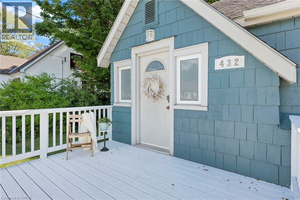 Photo 8 of 432 West Street, Simcoe ON