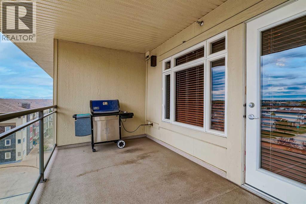 Photo 15 of 442 23 Millrise Drive Sw, Calgary AB