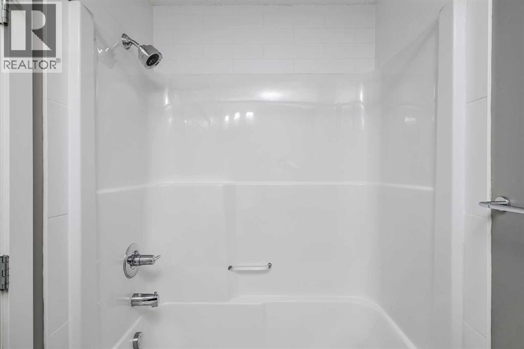 Photo 30 of 442 23 Millrise Drive Sw, Calgary AB