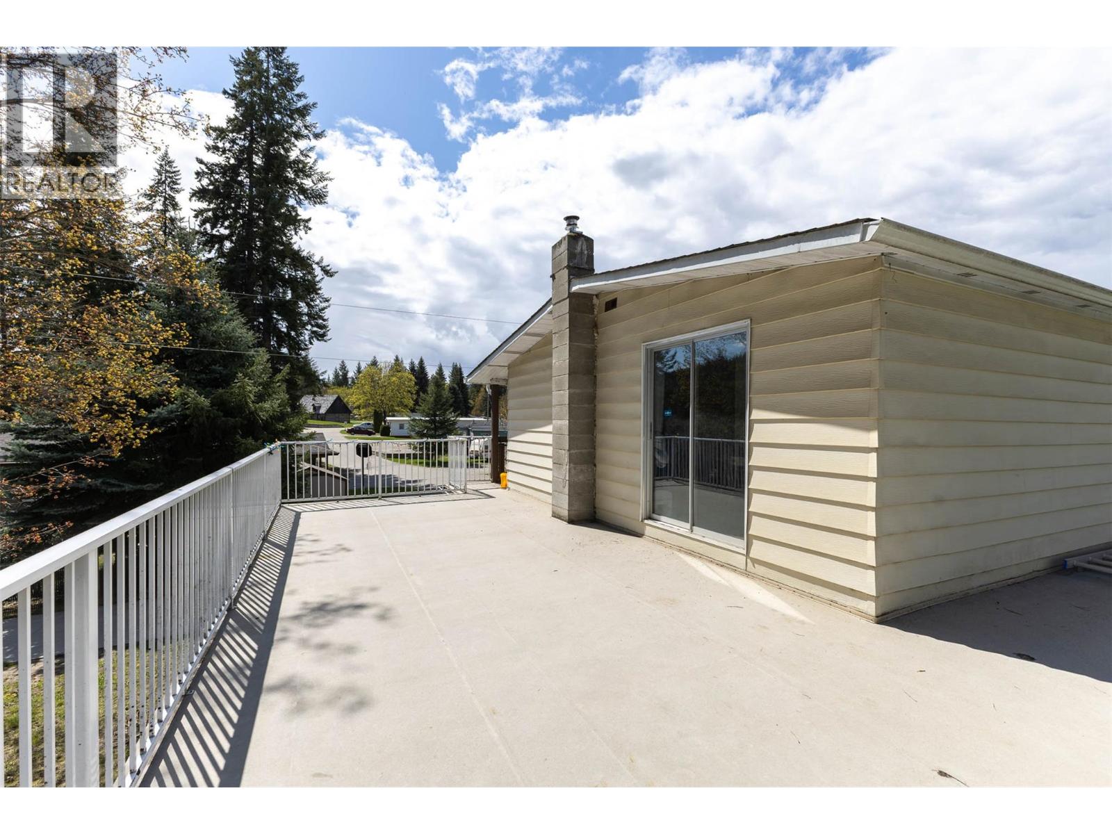 Photo 23 of 2500 97 B Highway Se Unit 167, Salmon Arm BC