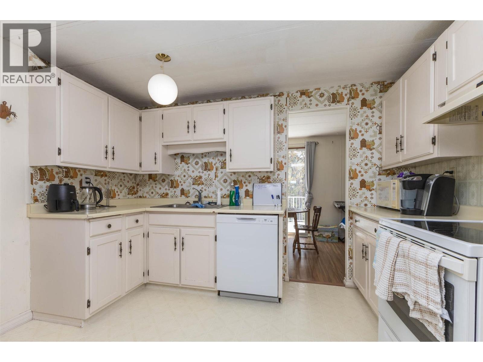 Photo 7 of 2500 97 B Highway Se Unit 167, Salmon Arm BC