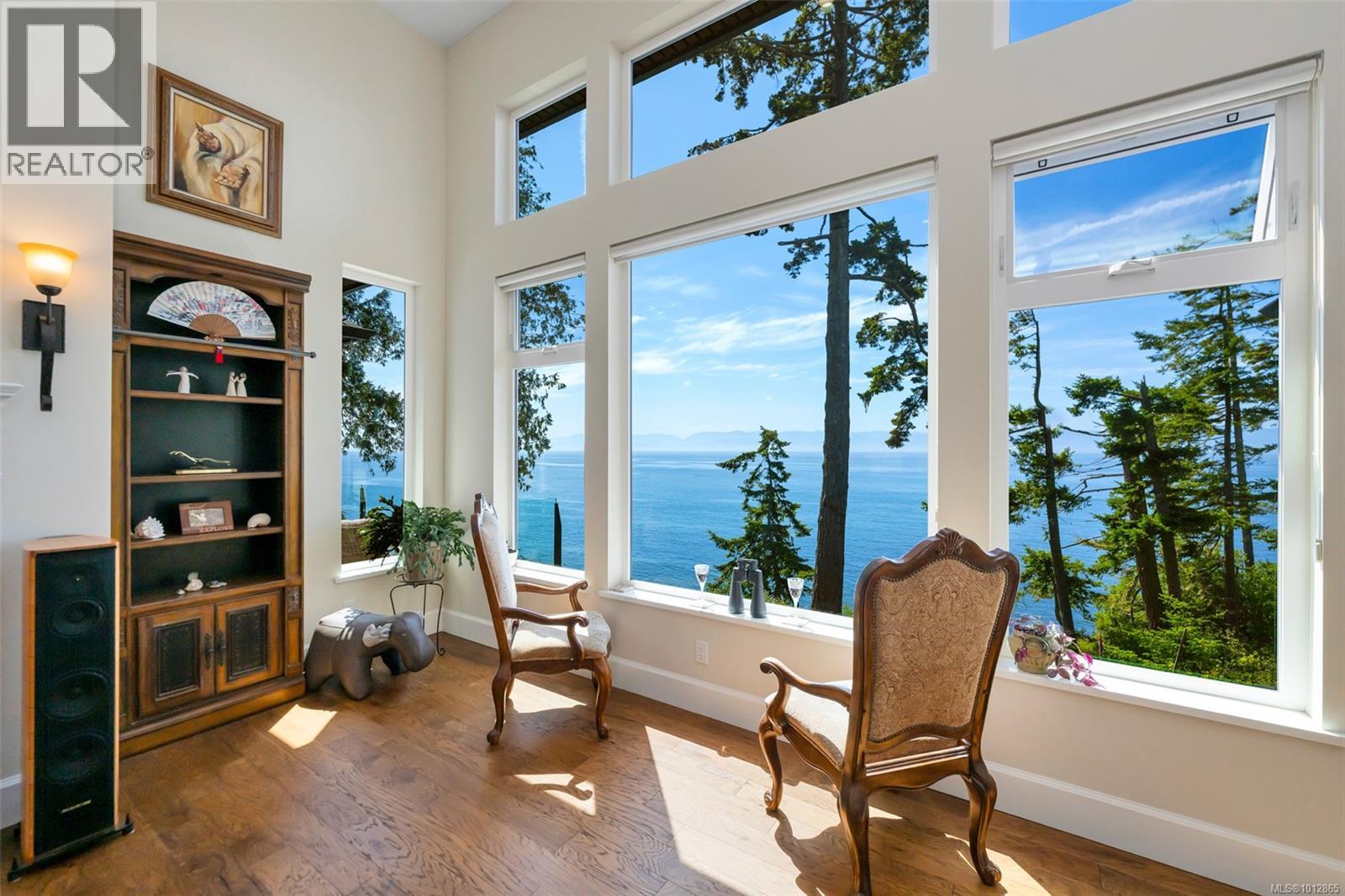 Photo 8 of 2476 Lighthouse Point Rd, Sooke BC
