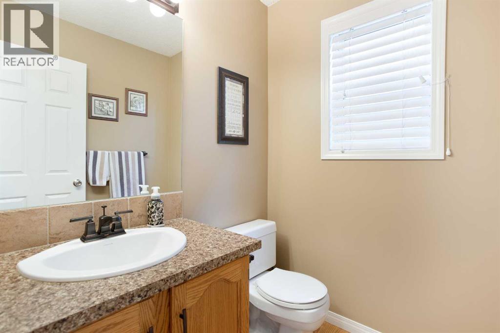 Single Family House for Sale in  Coventry Drive NE Coventry Hills Calgary 