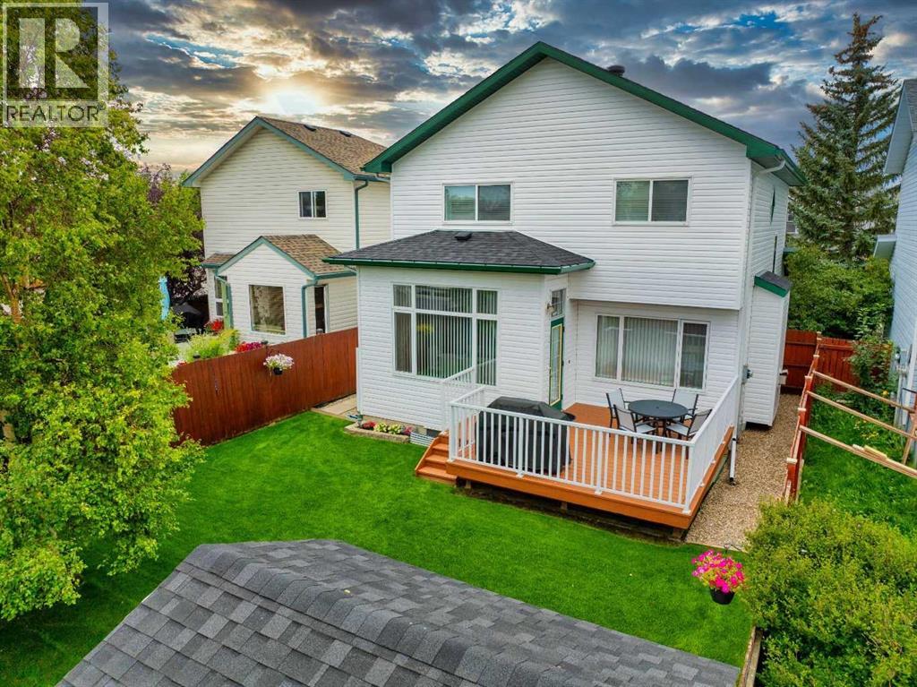 Single Family House for Sale in  Coventry Drive NE Coventry Hills Calgary 