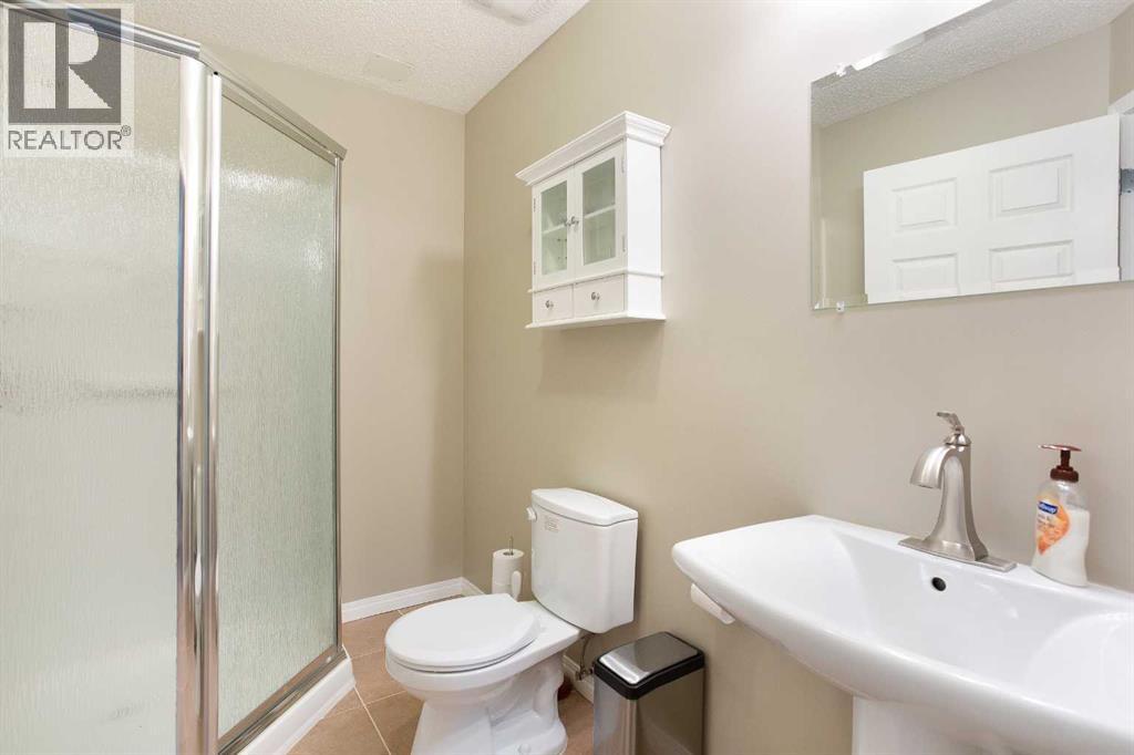 Single Family House for Sale in  Coventry Drive NE Coventry Hills Calgary 