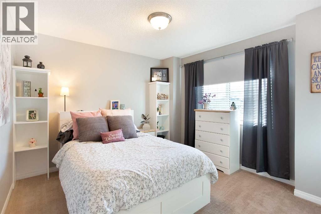 Single Family House for Sale in  Coventry Drive NE Coventry Hills Calgary 