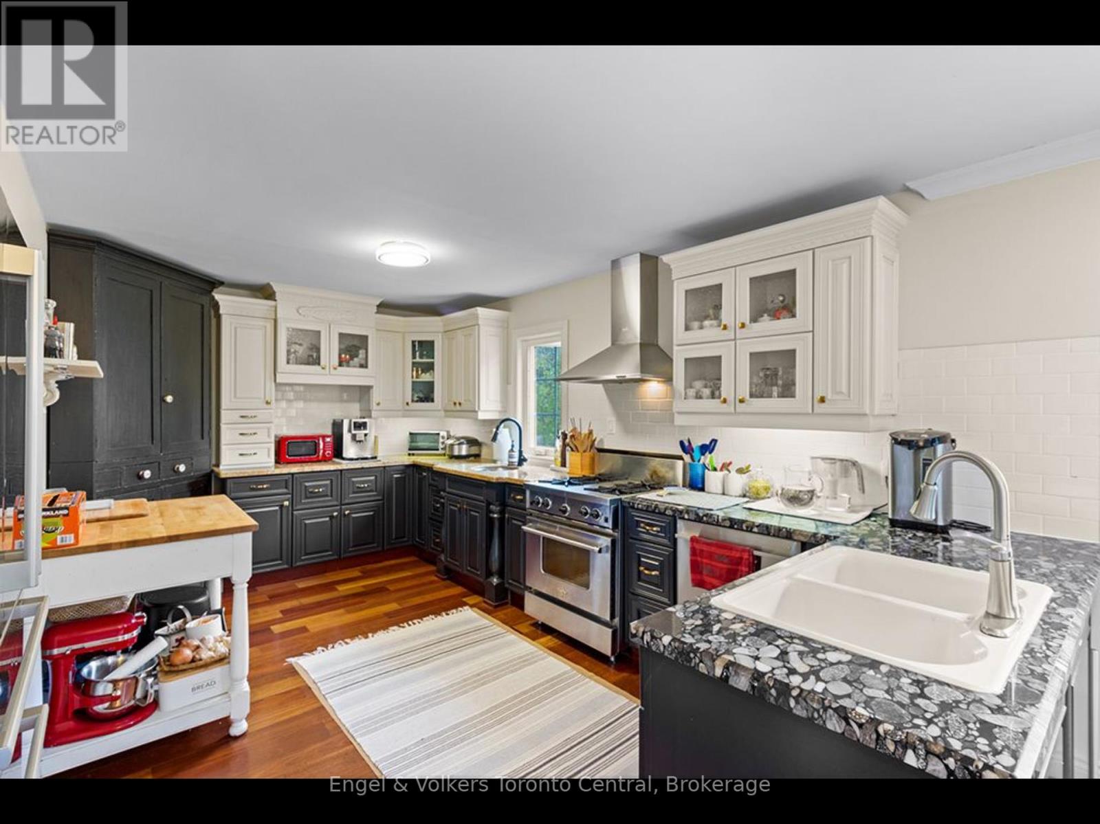 9 OSPREY WAY - 12