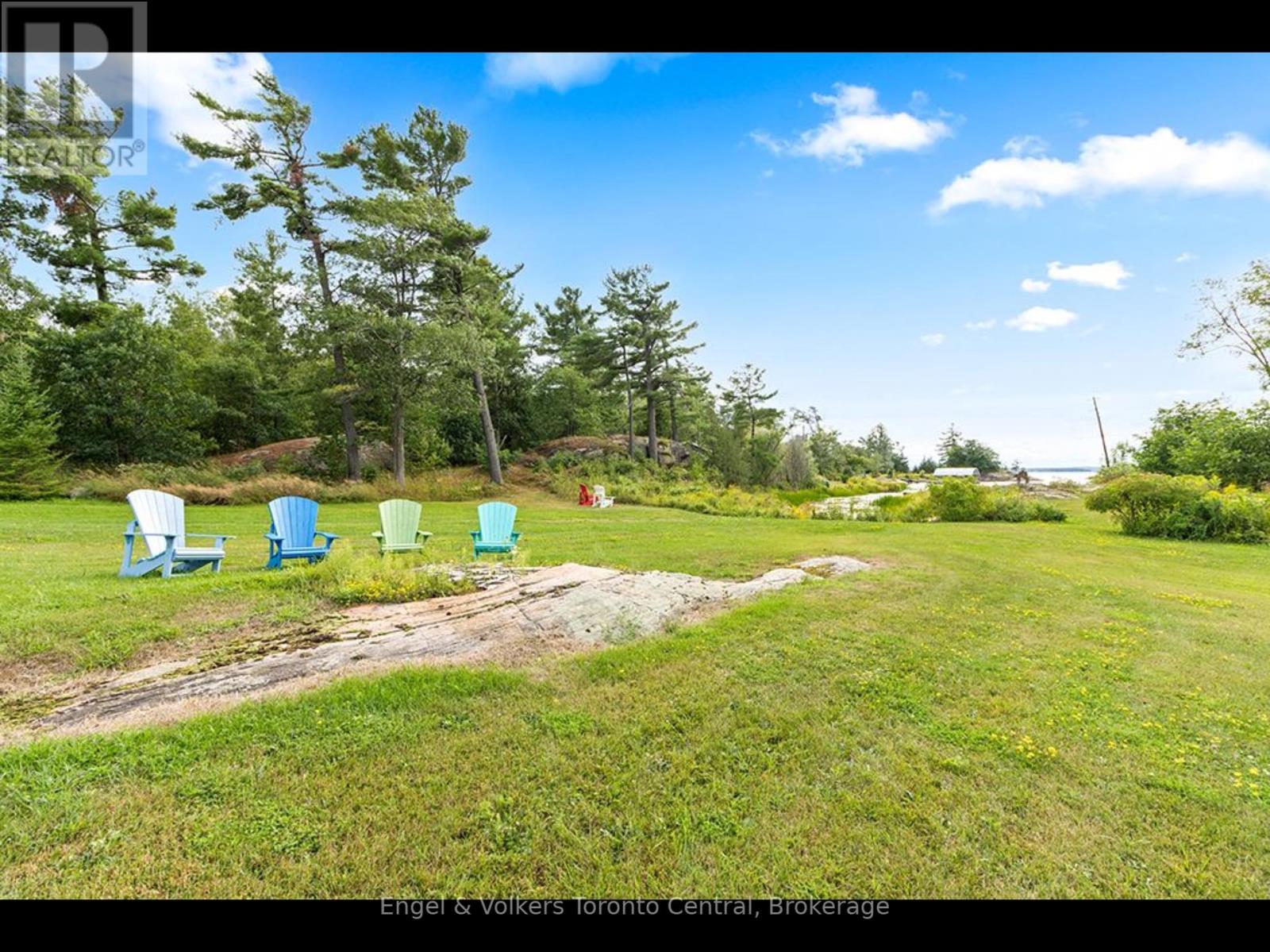 Photo 37 of 9 Osprey Way, Georgian Bay ON
