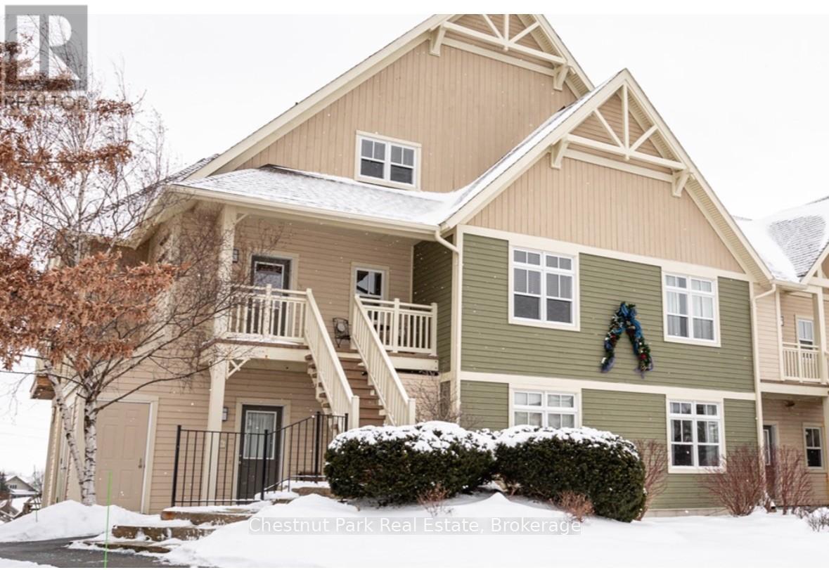 Photo 2 of 225 125 Fairway Court, Blue Mountains ON