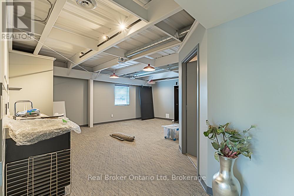 Photo 20 of 1 1525 16th Street E, Owen Sound ON