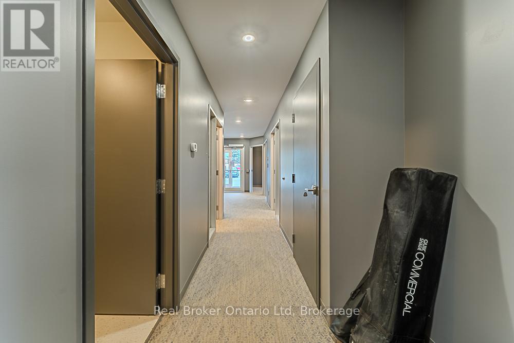 Photo 3 of 1 1525 16th Street E, Owen Sound ON
