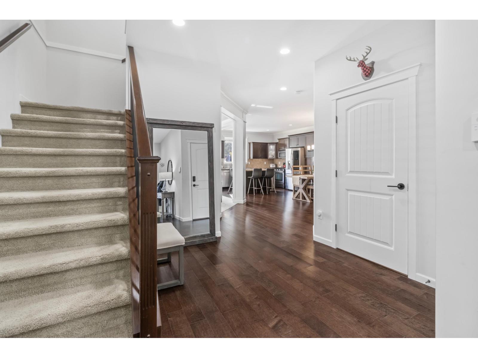 Photo 5 of 7880 211 B Street, Langley BC