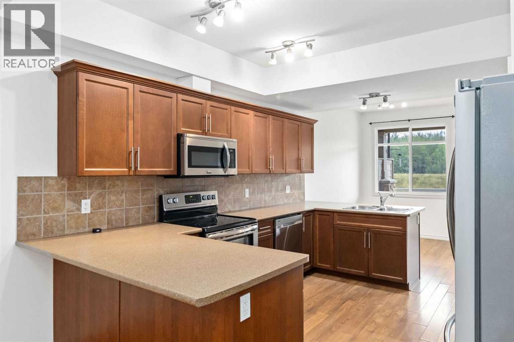 Photo 8 of 3 136 Fontaine Crescent, Fort Mcmurray AB