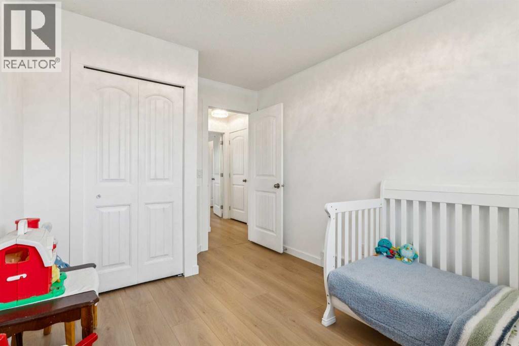 Photo 22 of 159 Country Hills Crescent Nw, Calgary AB