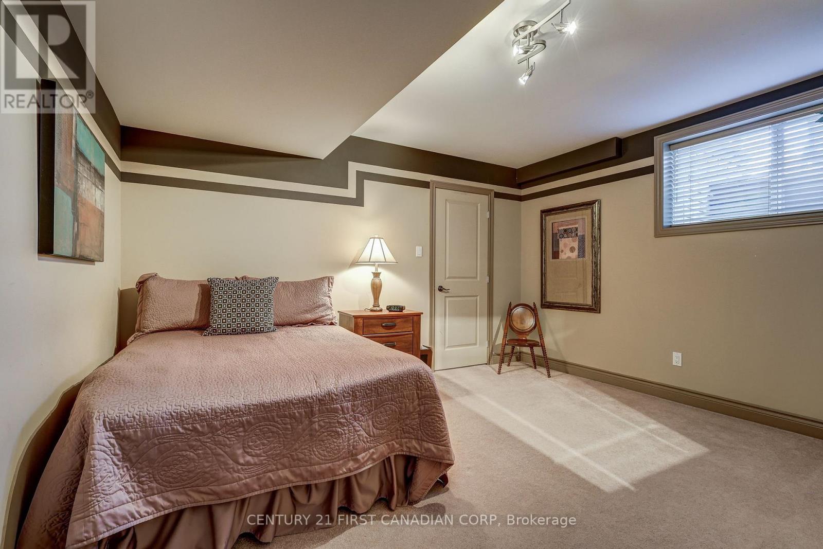 Photo 25 of 9430 Elviage Drive, London South ON