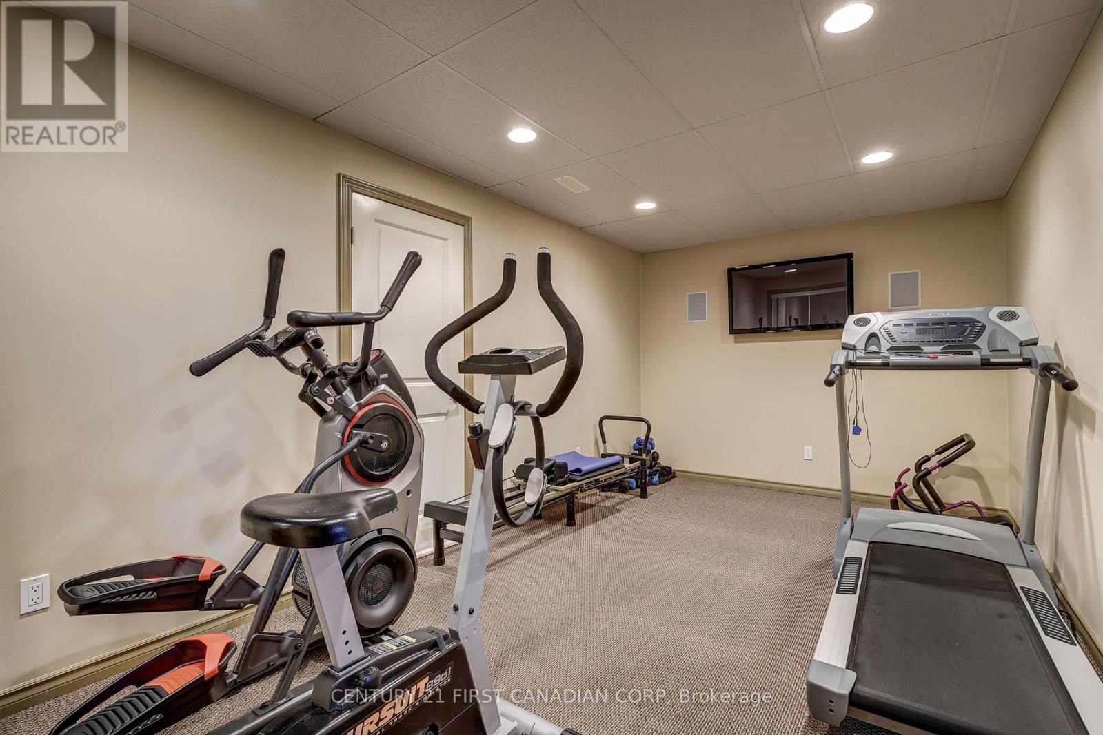 Photo 27 of 9430 Elviage Drive, London South ON