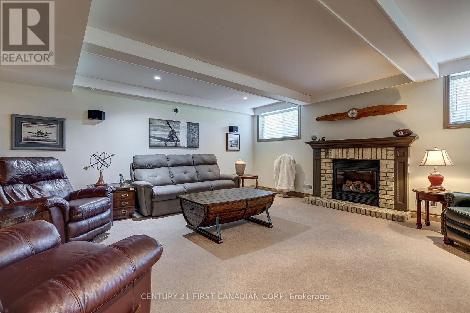 Photo 29 of 9430 Elviage Drive, London South ON