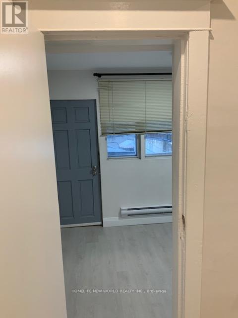 Photo 11 of 2 B 2218 Dundas Street W, Toronto ON