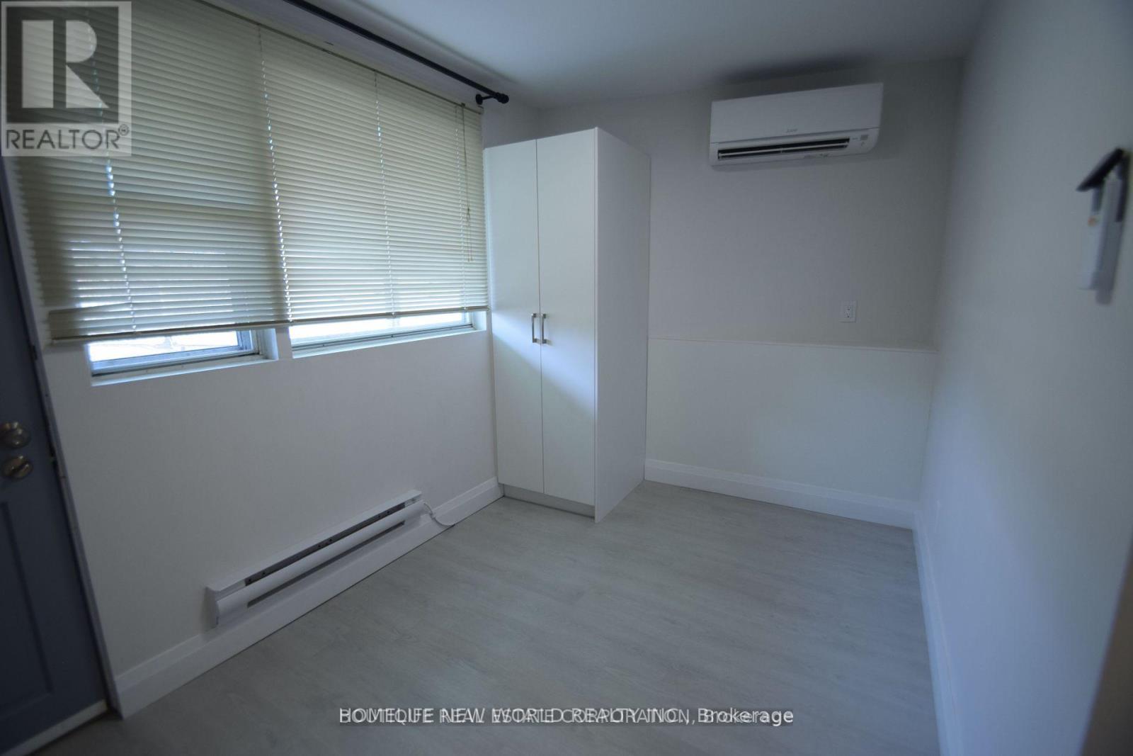 Photo 23 of 2 B 2218 Dundas Street W, Toronto ON