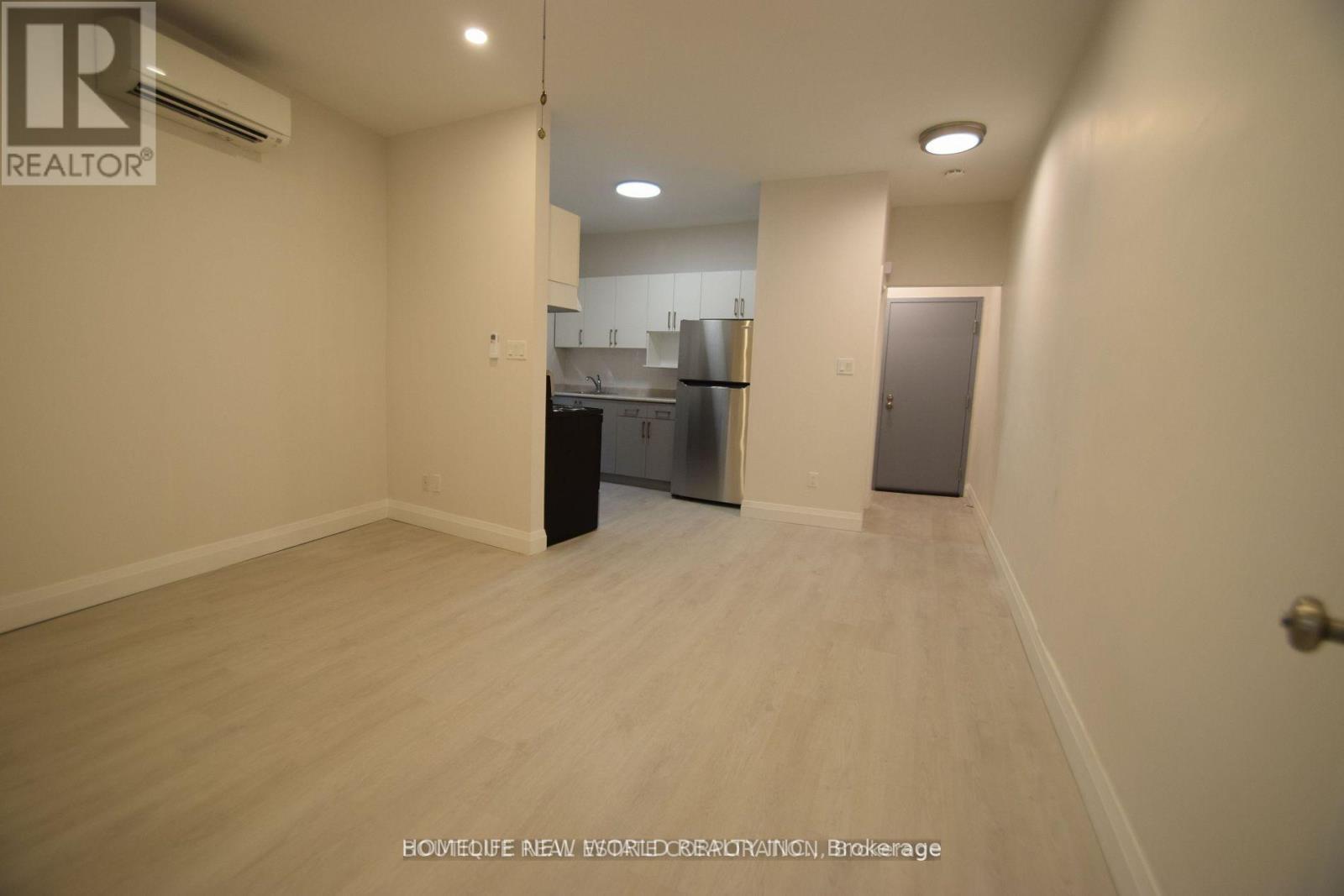 Photo 26 of 2 B 2218 Dundas Street W, Toronto ON