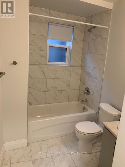 Photo 8 of 2 B 2218 Dundas Street W, Toronto ON