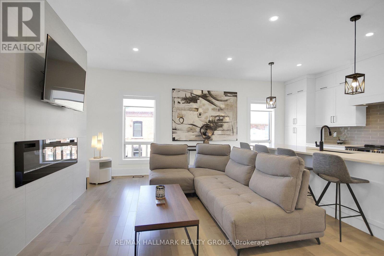 Photo 7 of 2nd Floor 128 Prescott Street, North Grenville ON