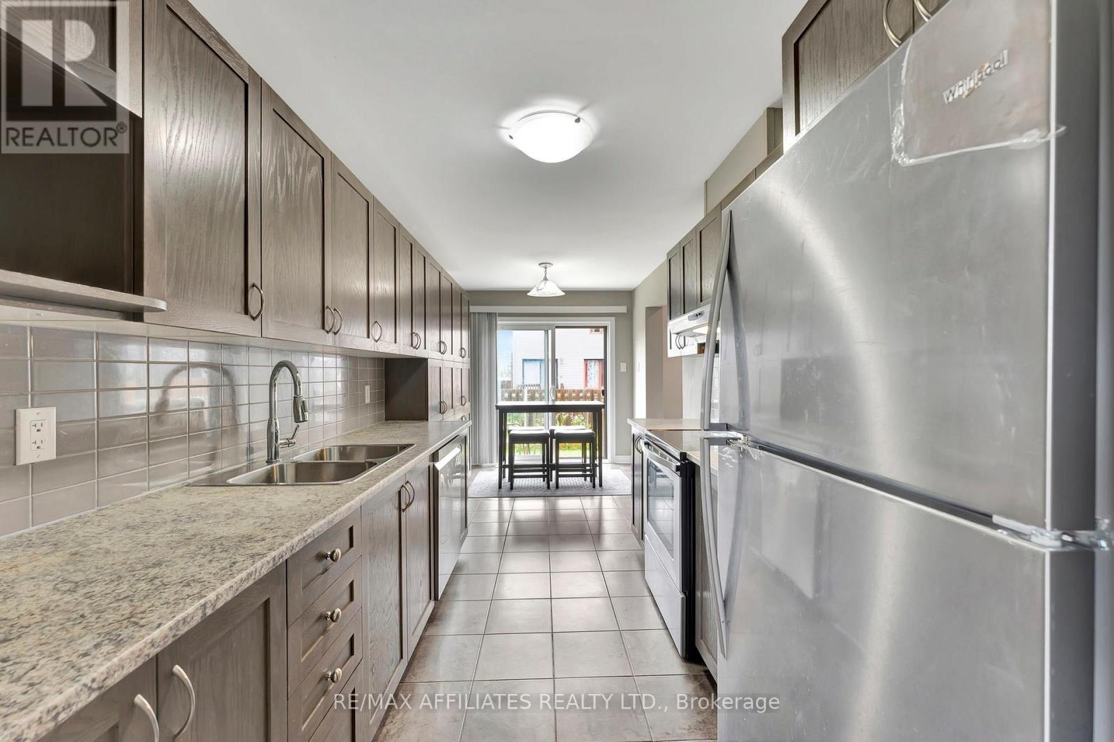 Photo 17 of 625 Trigoria Crescent, Ottawa ON