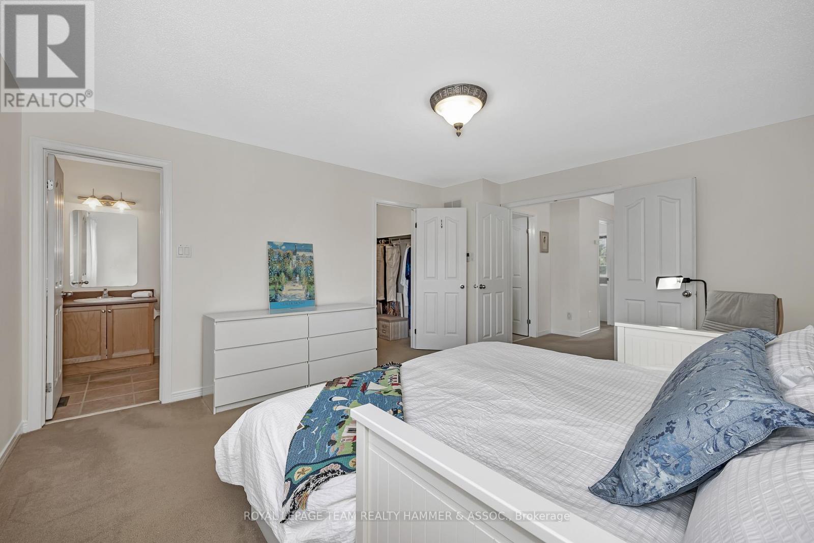 Photo 12 of 682 Wild Shore Crescent, Ottawa ON