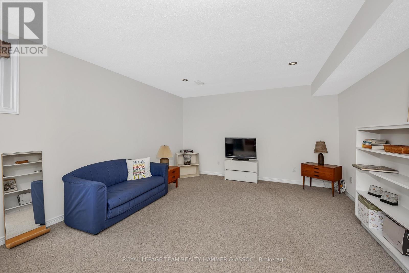 Photo 19 of 682 Wild Shore Crescent, Ottawa ON