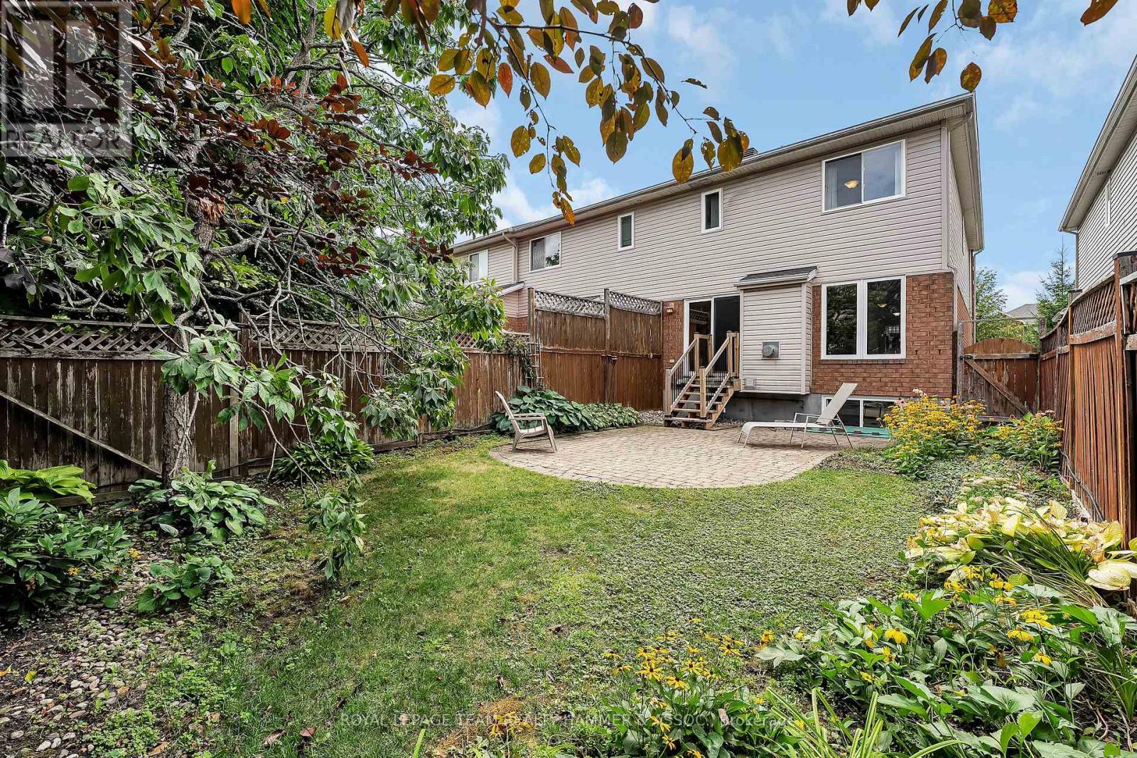 Photo 21 of 682 Wild Shore Crescent, Ottawa ON