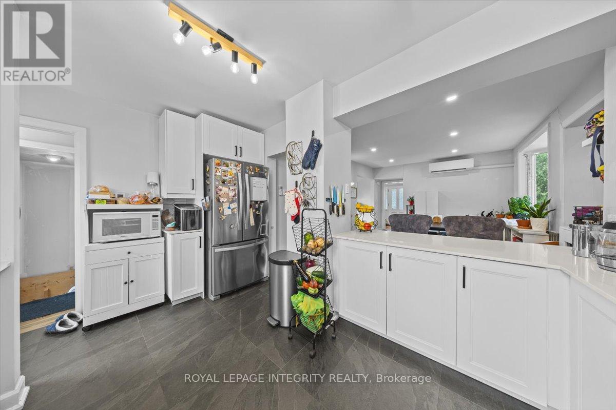 Photo 27 of 301 Zephyr Avenue, Ottawa ON
