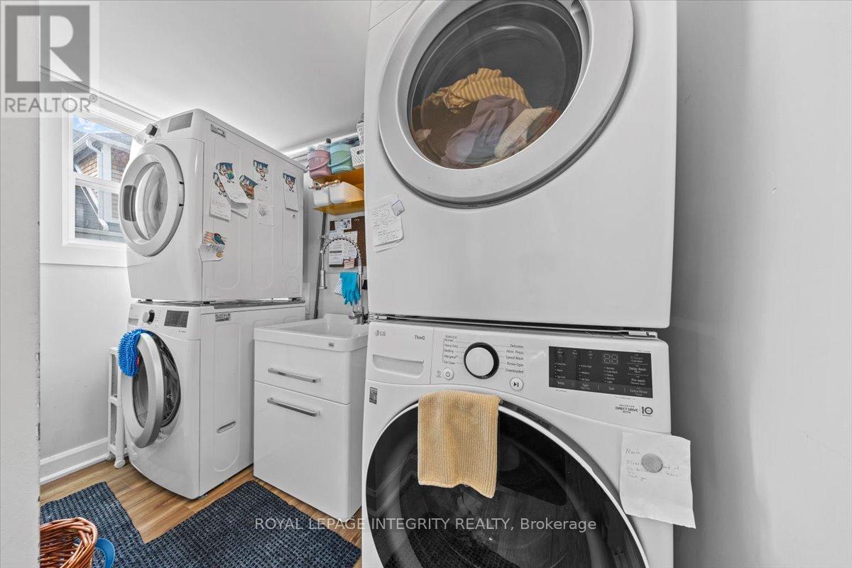 Photo 29 of 301 Zephyr Avenue, Ottawa ON