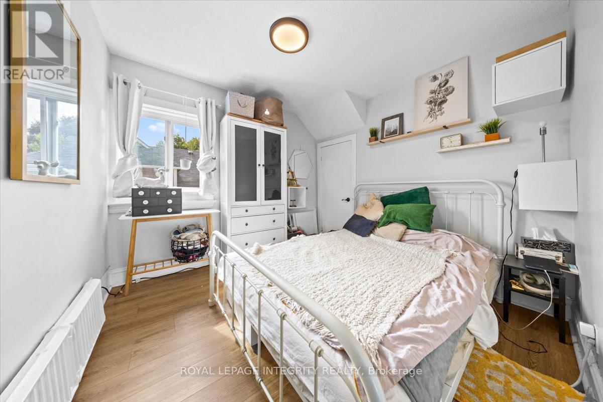 Photo 33 of 301 Zephyr Avenue, Ottawa ON