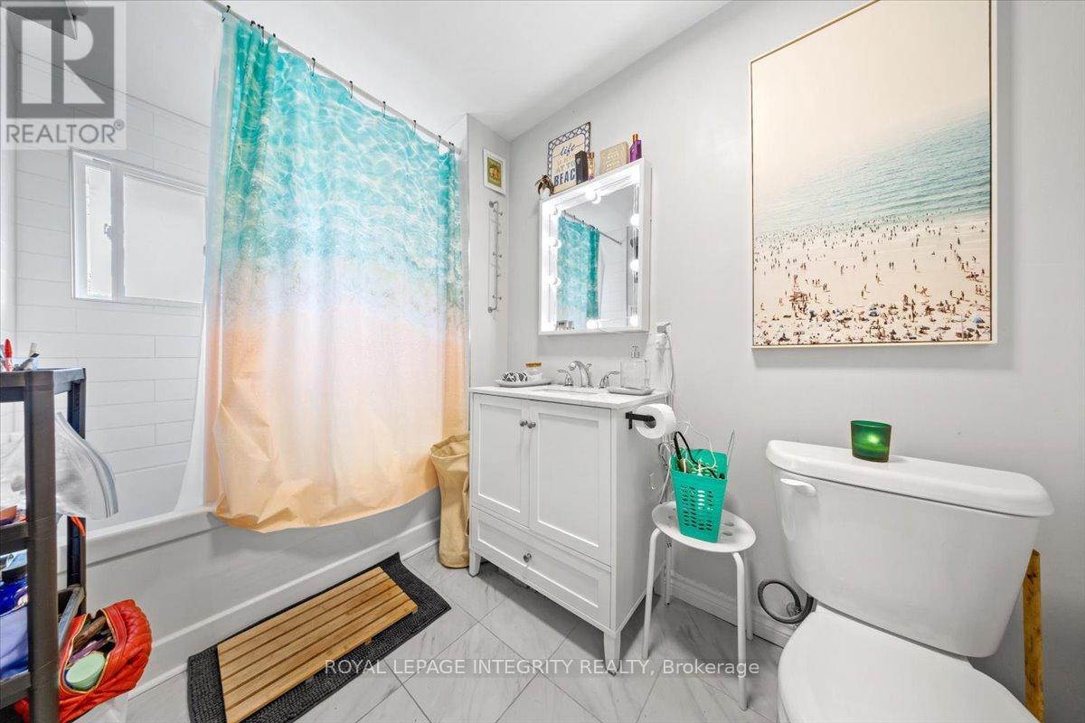 Photo 41 of 301 Zephyr Avenue, Ottawa ON
