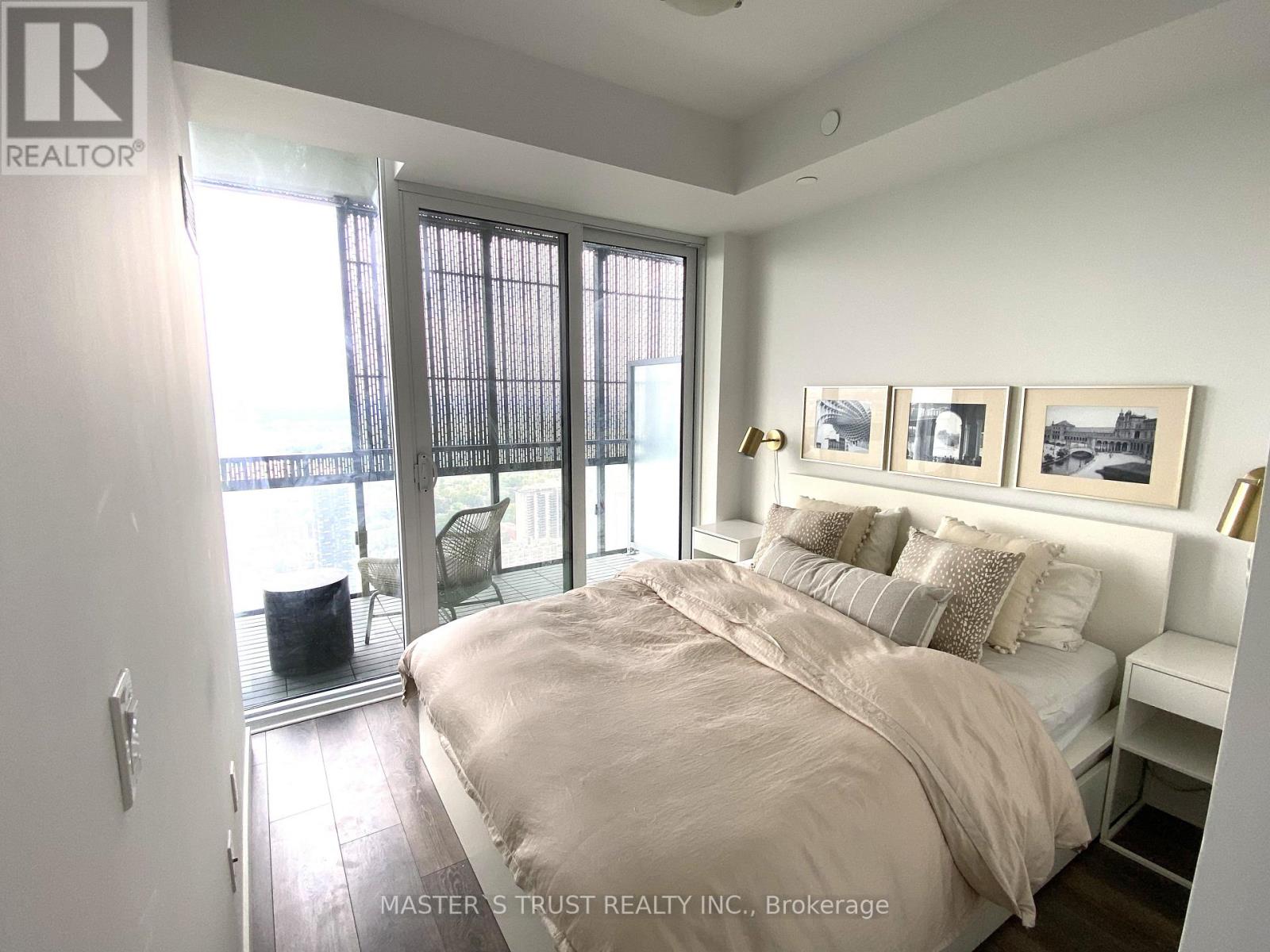 Photo 13 of 5007 8 Eglinton Avenue E, Toronto ON