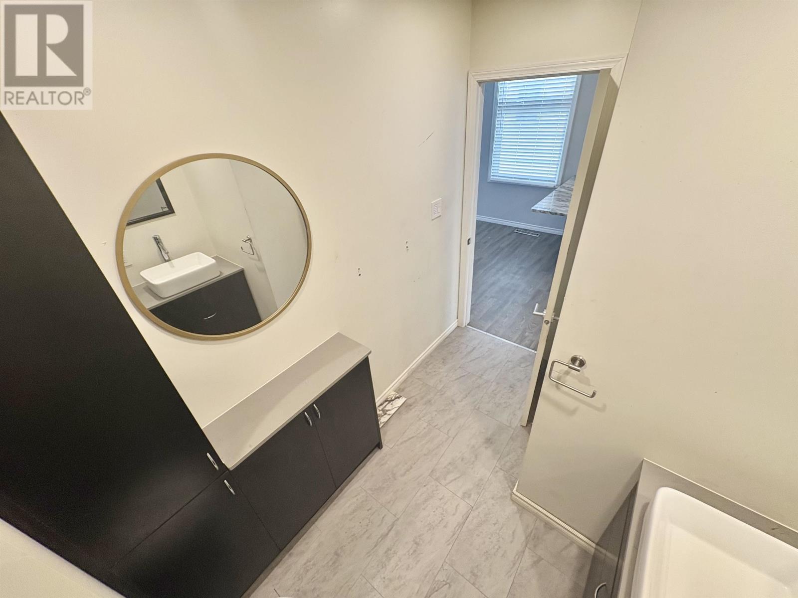 Photo 14 of 1218 Rosedale Ave, Thunder Bay ON