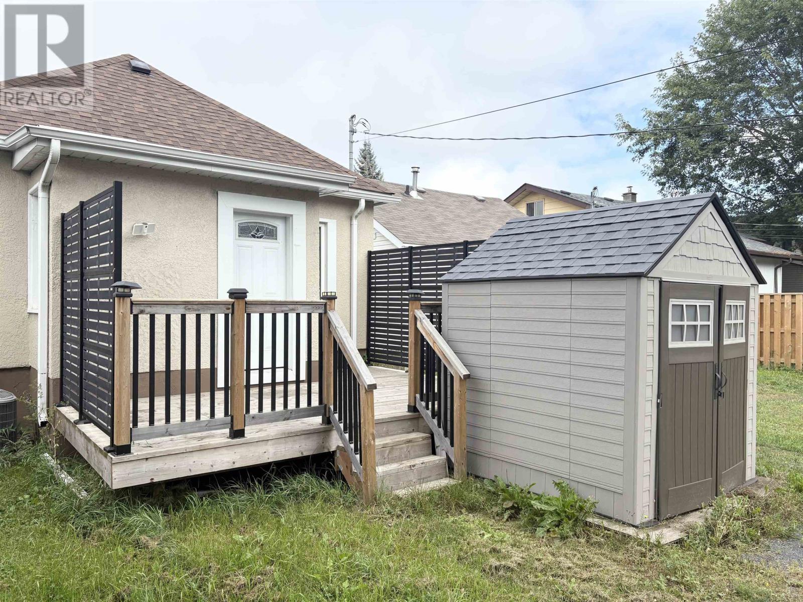 Photo 3 of 1218 Rosedale Ave, Thunder Bay ON