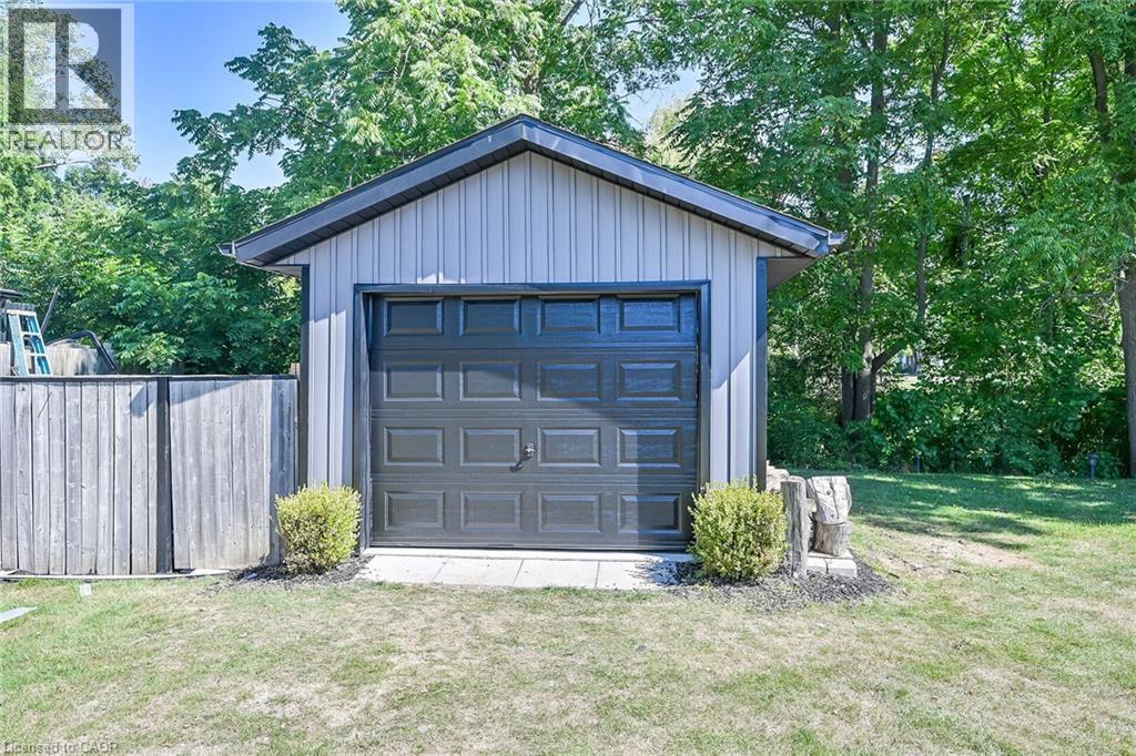Photo 48 of 143 Concession Road E, Dunnville ON