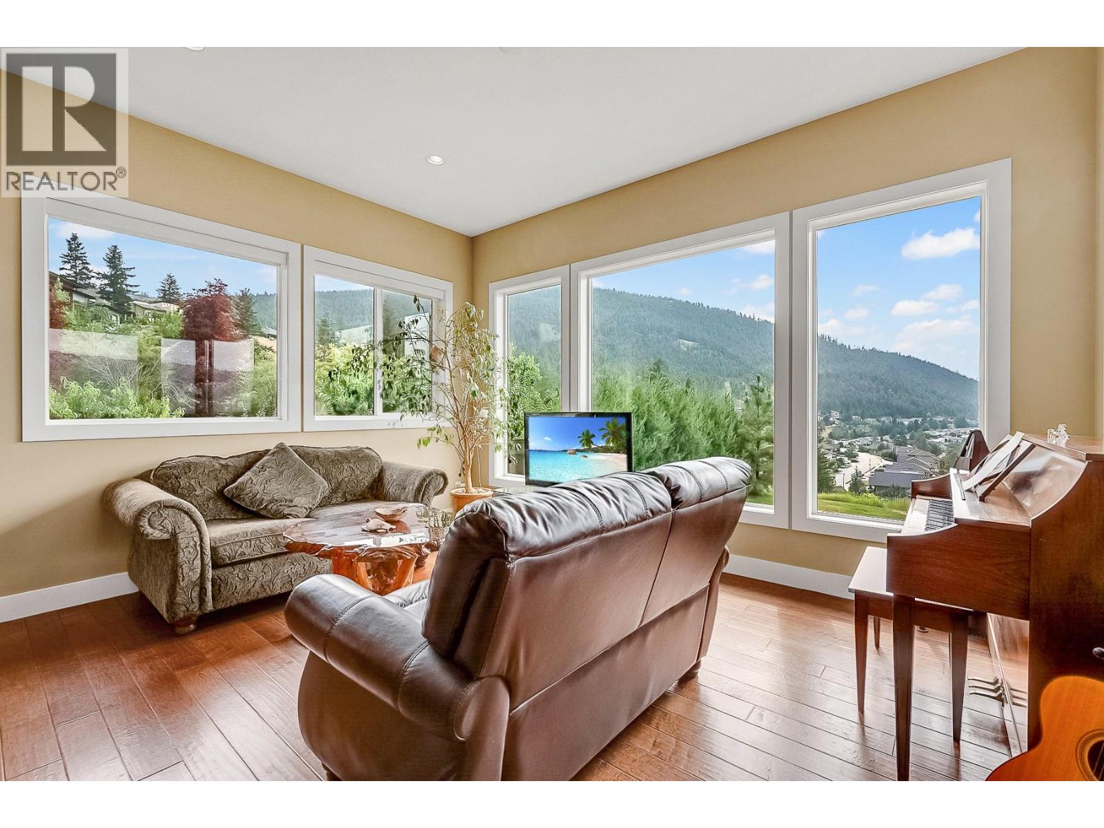 1760 Cheakamus Drive, Kamloops
